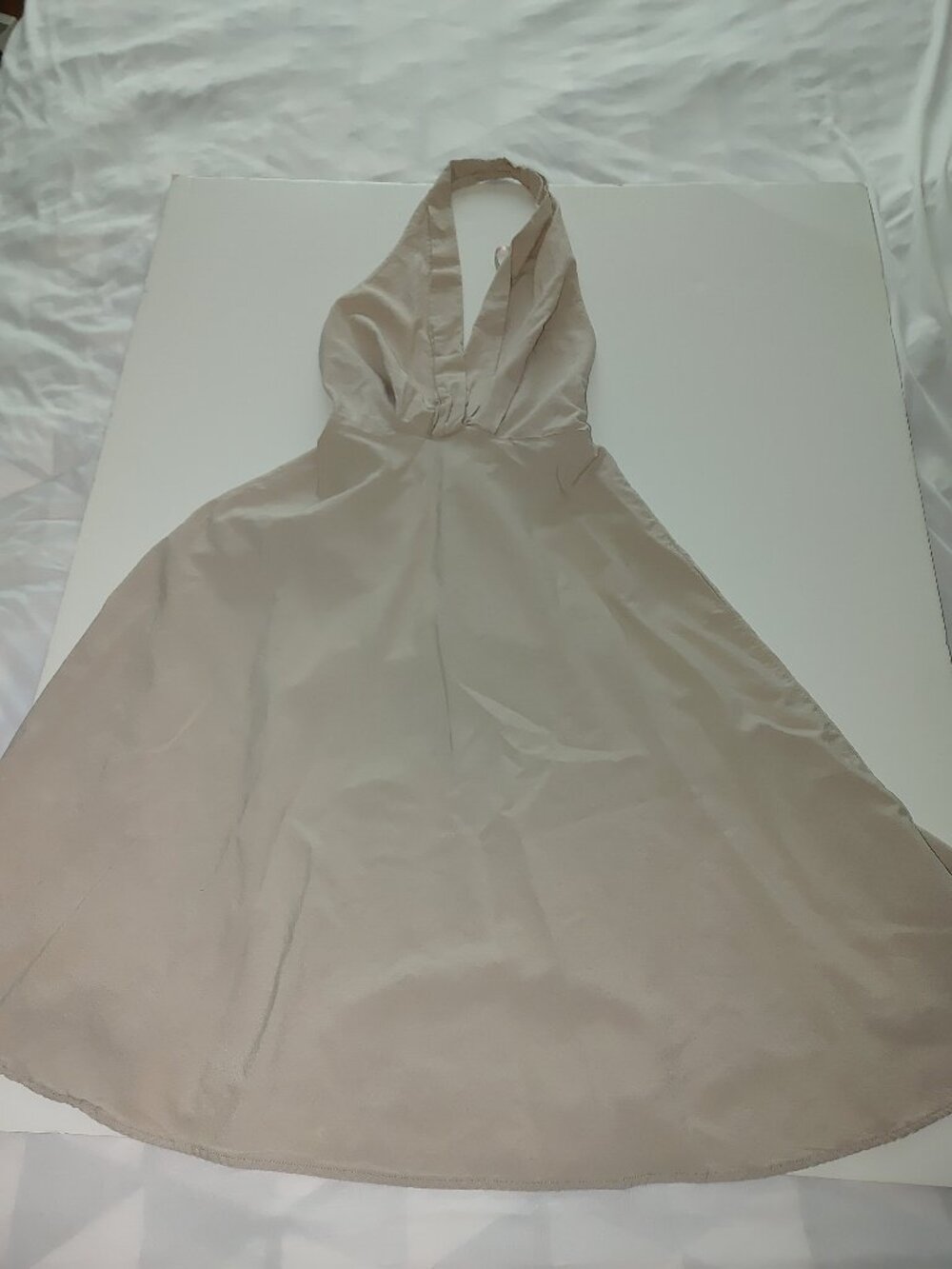 WINDSOR Woman's Sleeveless Halter Neck Midi Dress Size L Used